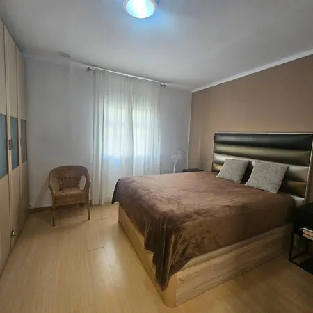 Bright And Spacious Flat At Malvarrosa דירה ולנסיה